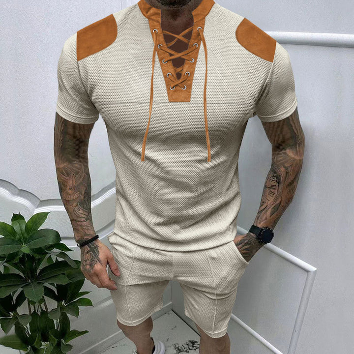 Herren lässiges Kurzarmshirt mit einzigartigem Schnürdesign und modernen Akzenten Echoarchiv
