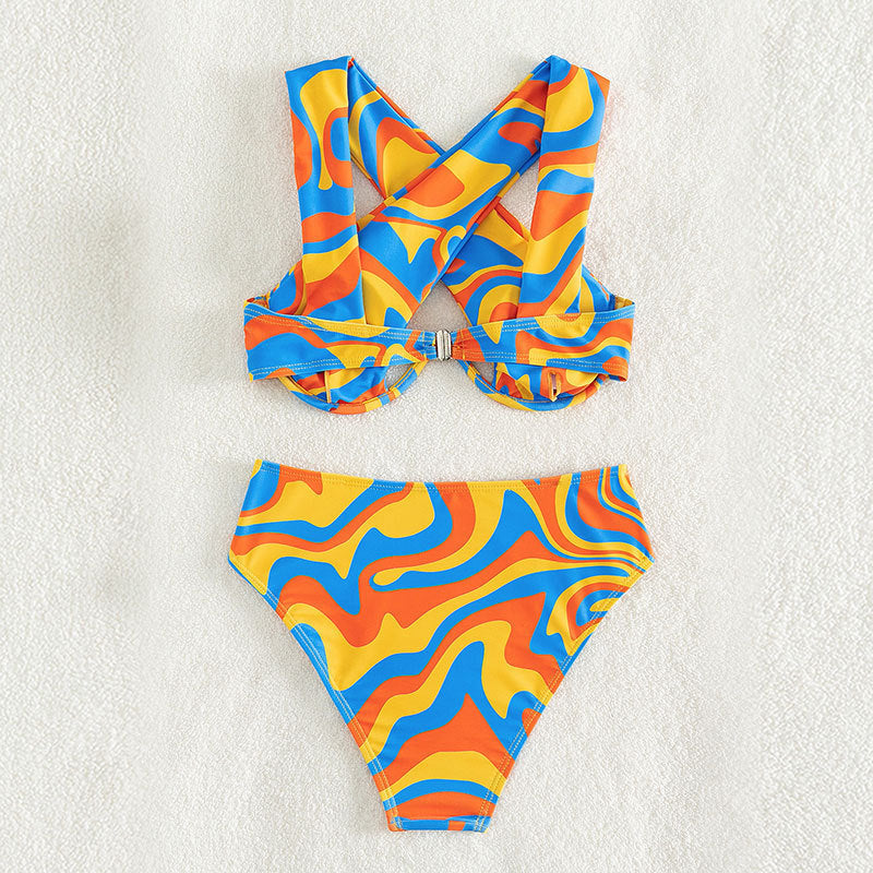 Damen Bikini-Set mit innovativem Racerback-Design und farbenfrohem Muster Echo Archiv
