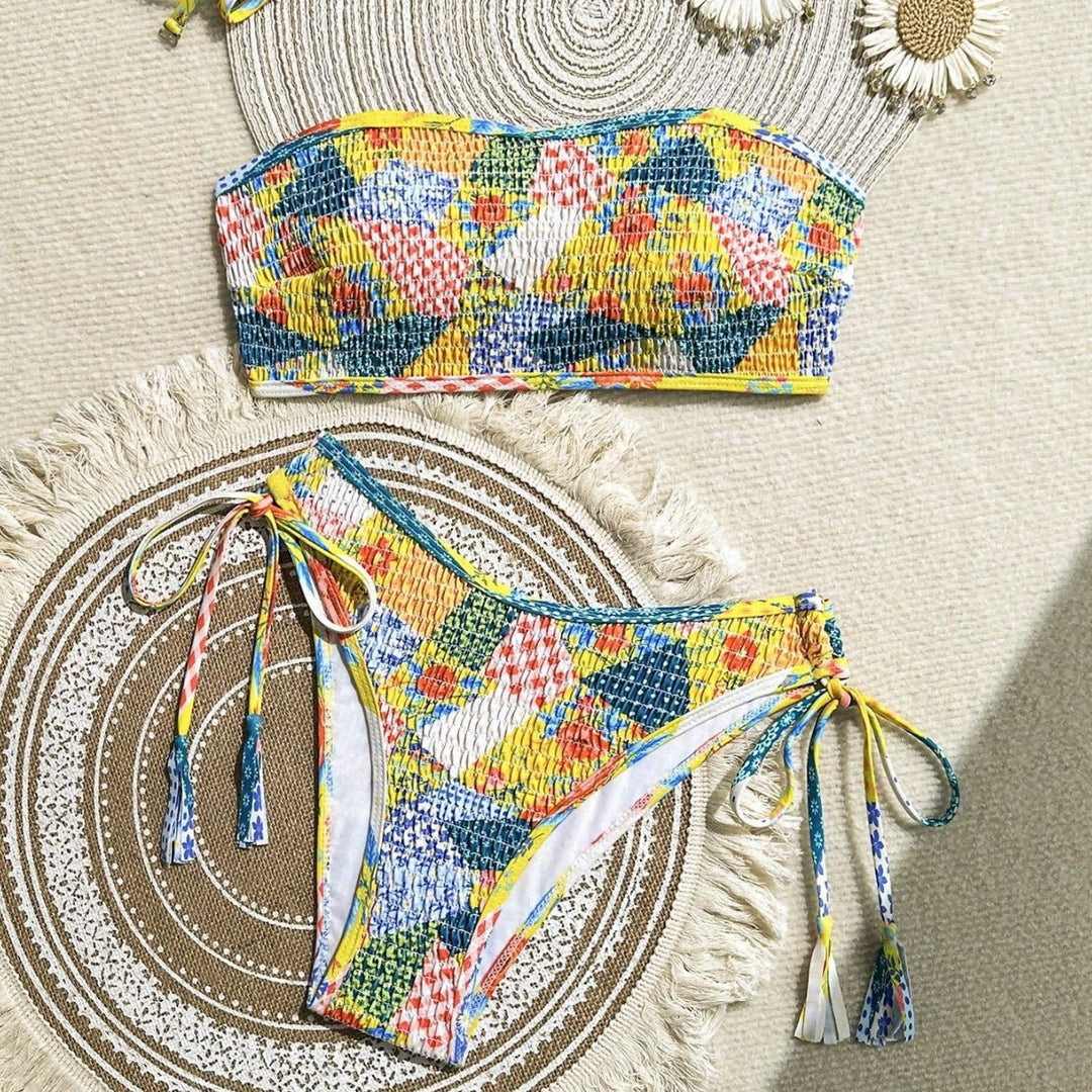 Damen Bandeau-Bikini mit verspieltem Design und seitlichem Bindeband Echo Archiv