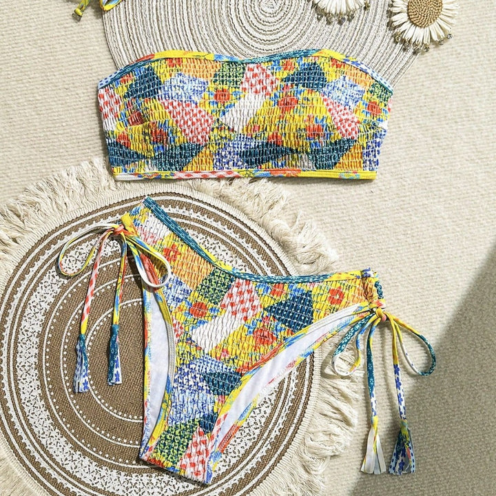 Damen Bandeau-Bikini mit verspieltem Design und seitlichem Bindeband Echo Archiv