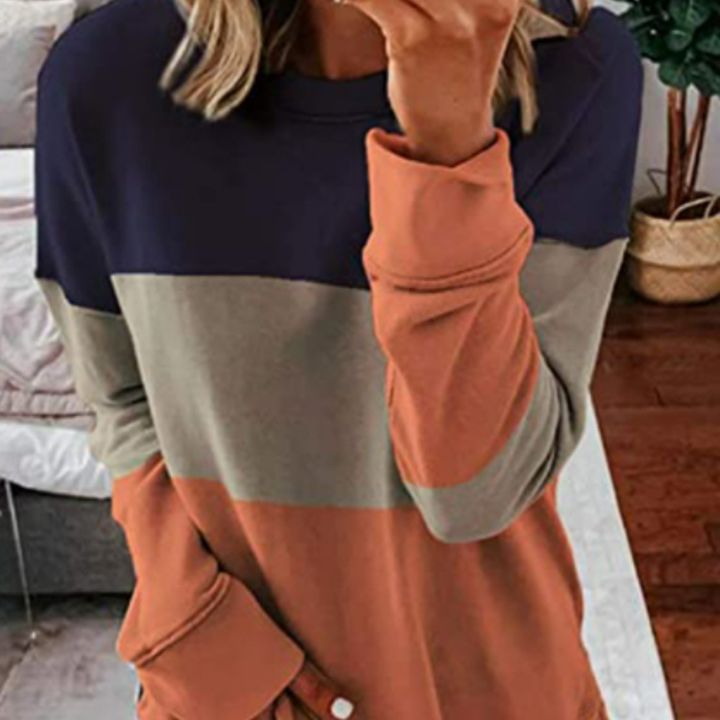 Damen Colorblock-Sweatshirt mit Rundhalsausschnitt, oversized Schnitt und dekorativen Seitenschlitzen – Avérine