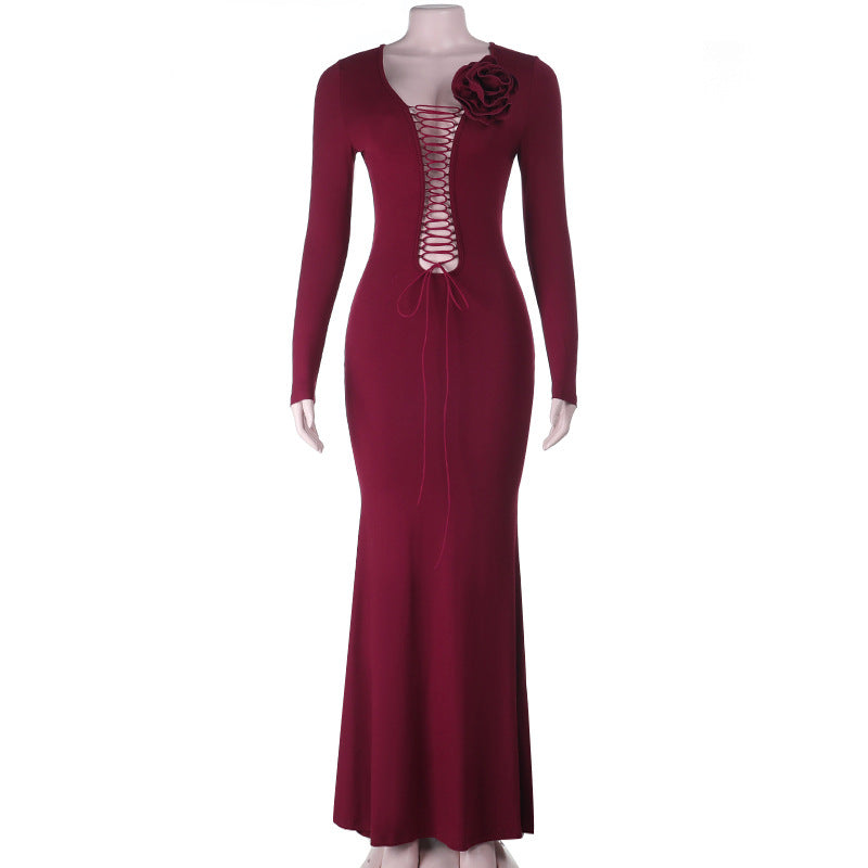Damen figurbetontes Maxikleid mit Schnürung und floralem Detail Echo Archiv