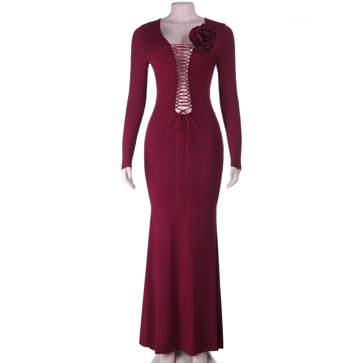 Damen figurbetontes Maxikleid mit Schnürung und floralem Detail Echo Archiv