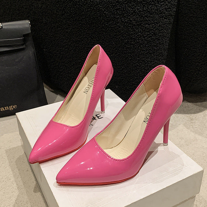 Damen Elegante High Heels mit spitz zulaufender Vorderkappe und transparentem Absatz Echoarchiv