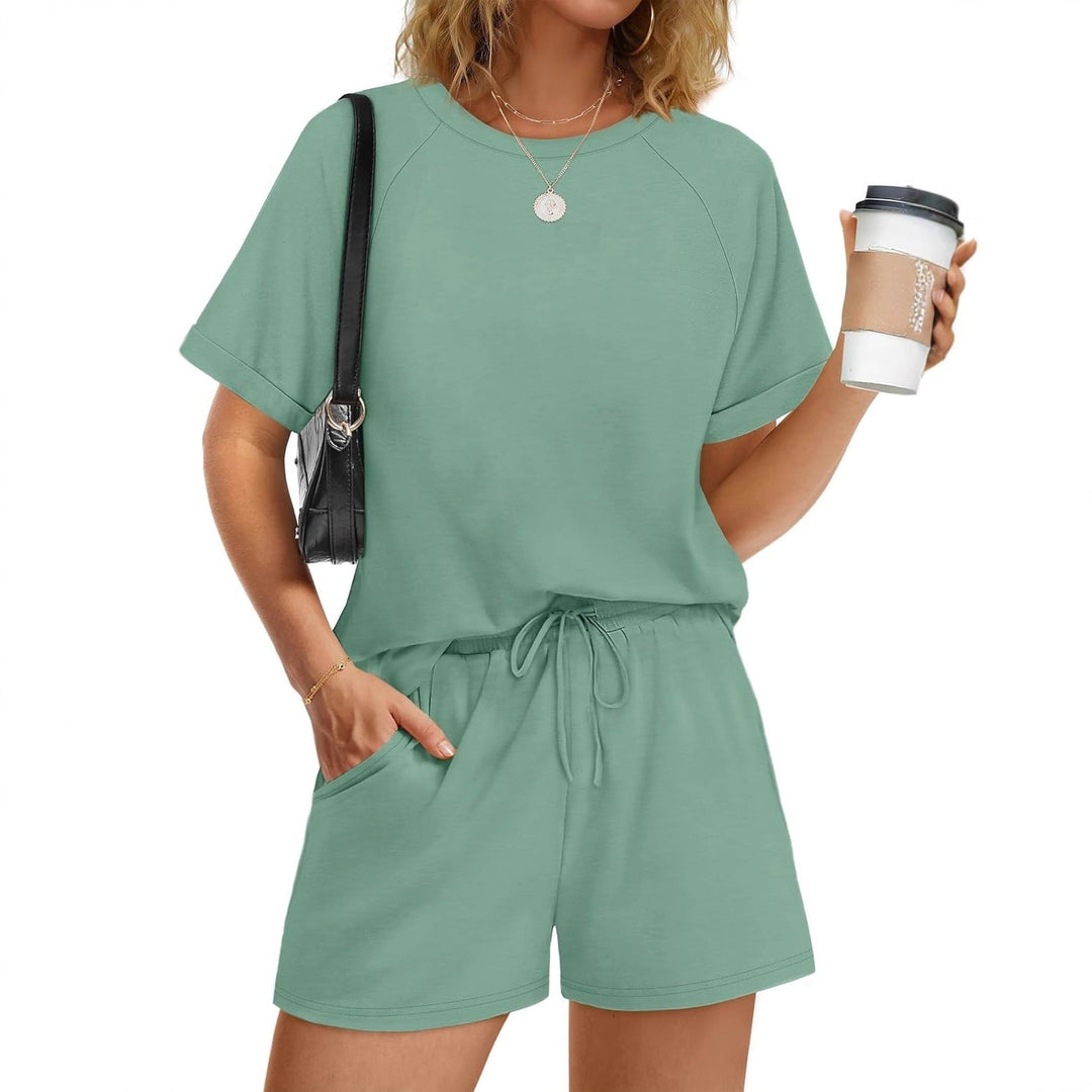 Damen lässiger Kombi aus T-Shirt und Shorts mit elastischem Bund Echoarchiv