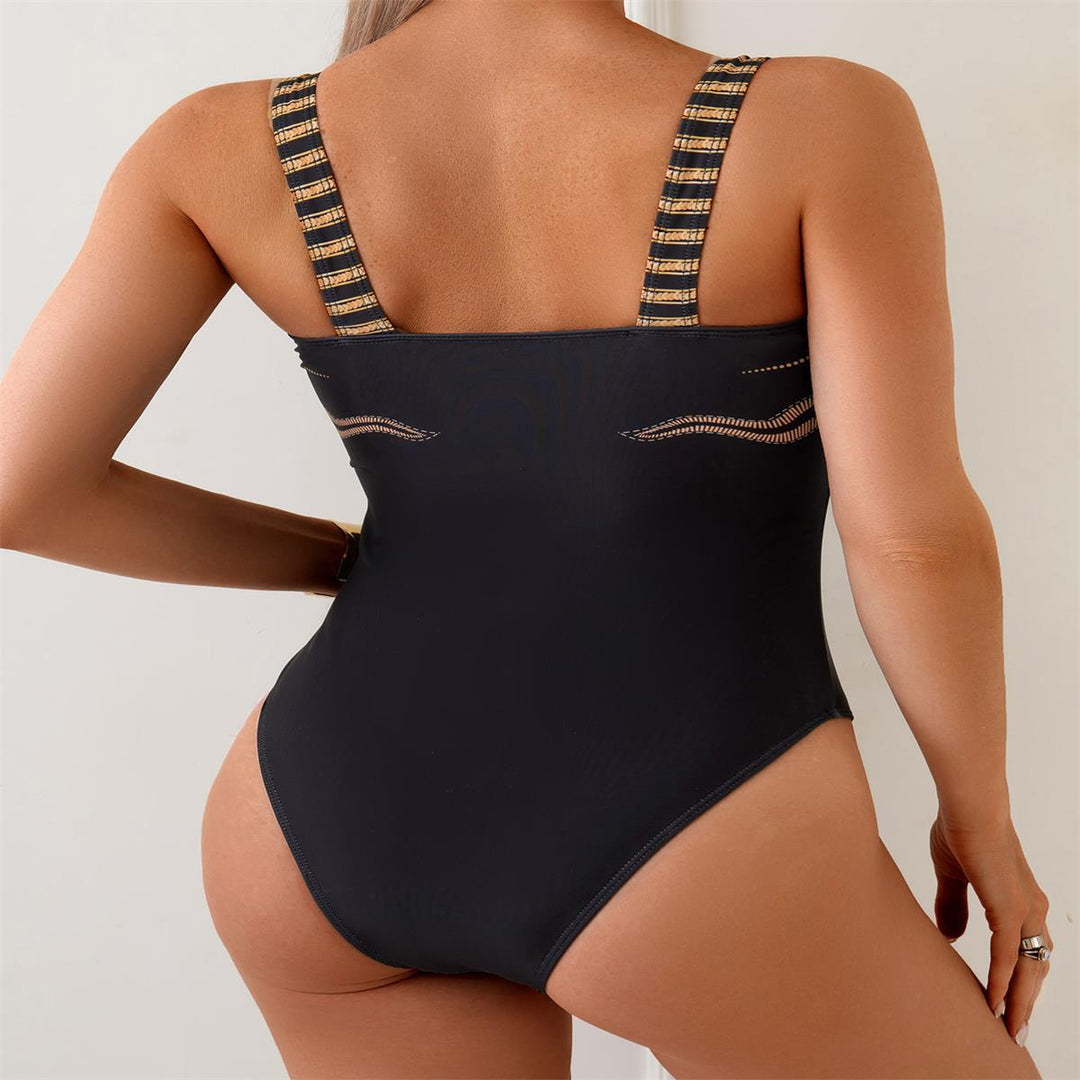Damen Eleganter hochgeschnittener Sport-Badeanzug mit dekorativem Muster Echo Archiv