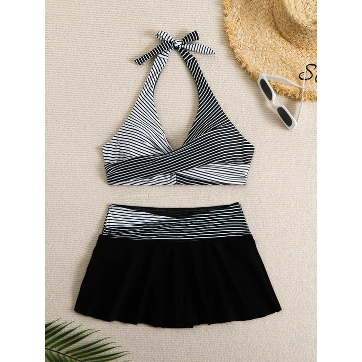 Damen Sport-Bikini-Set mit hochgeschlossenem Oberteil und schwingendem Rock Echo Archiv