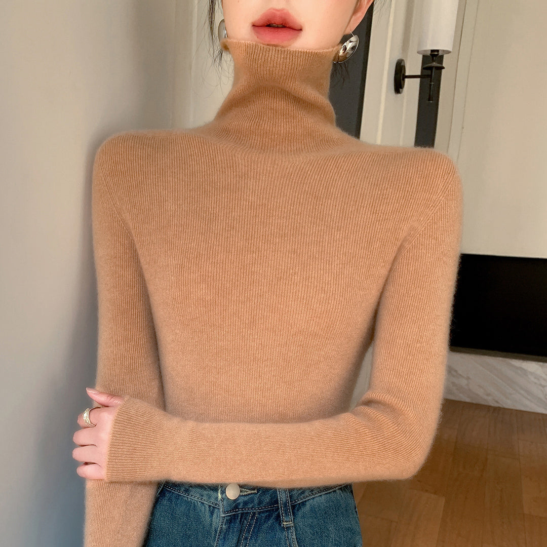 Damen Schlanker Feinstrickpullover mit hohem Rollkragen und feiner Rippstruktur Echoarchiv