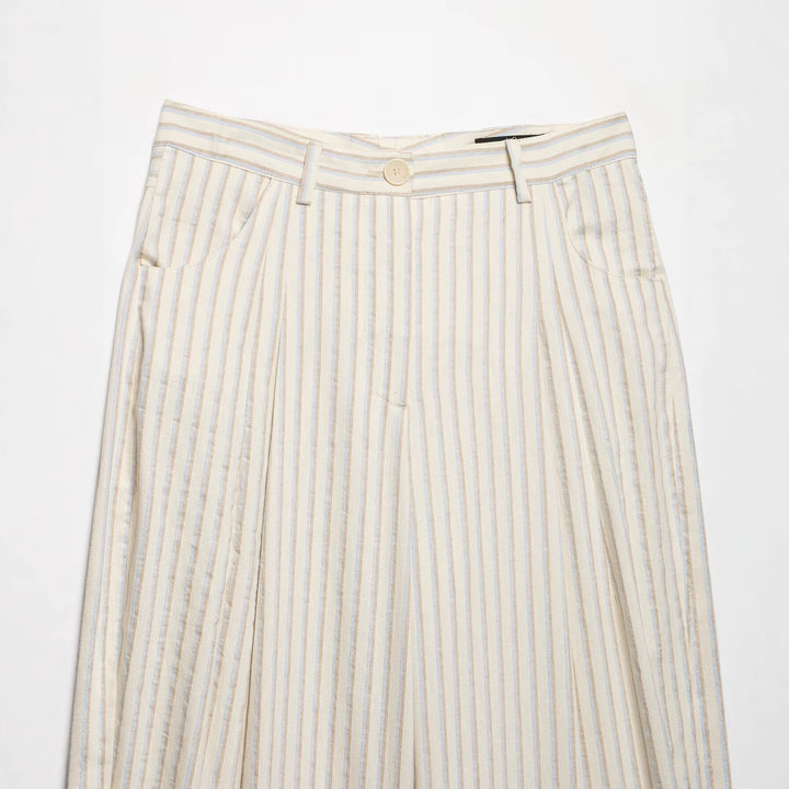Damen Weite High‑Waist‑Hose aus leichter Baumwollmischung mit feinem Nadelstreifen und Bundfalten Echo Archiv