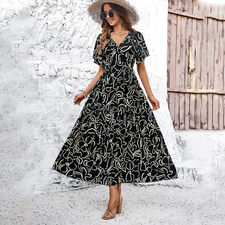 Damen Wickelmaxikleid mit luftigen Ärmeln und floralem Muster Echo Archiv