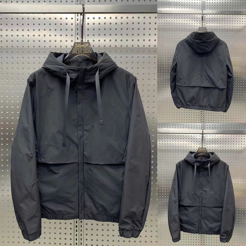 Herren Freizeitjacke mit verstellbarem Kapuzenkragen und praktischen Eingrifftaschen Echoarchiv