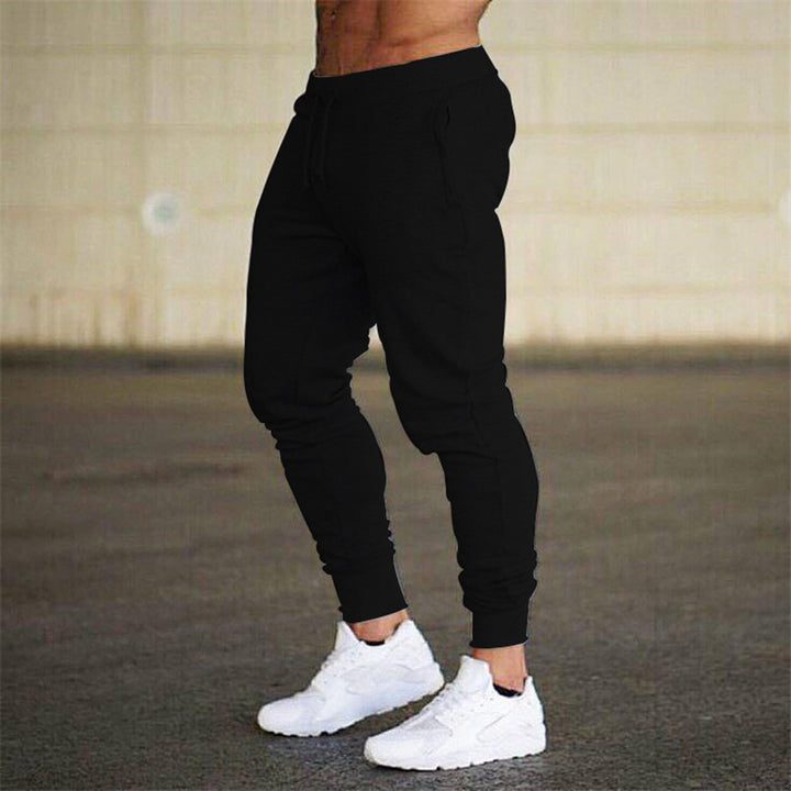 Herren Sportliche Jogginghose mit modernem Schnitt und praktischen Taschen Echoarchiv