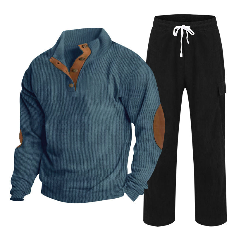 Herren nan strukturiertes Feinstrick-Halbknopf-Pullover und Feincord-Cargo-Zweiteiler Echo Archiv