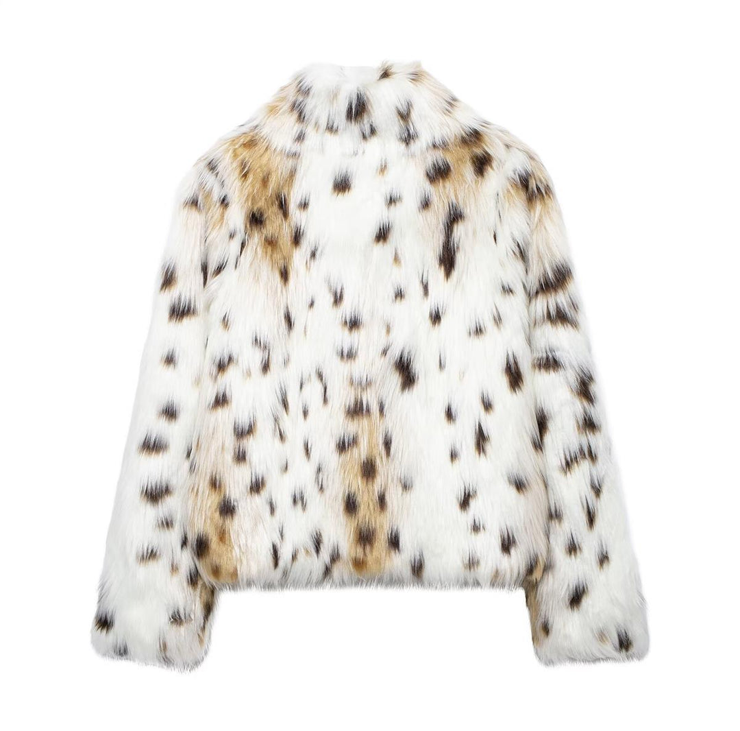 Damen Kurzjacke aus luxuriösem Kunstpelz mit gefleckter Felloptik und gerader Silhouette Echo Archiv