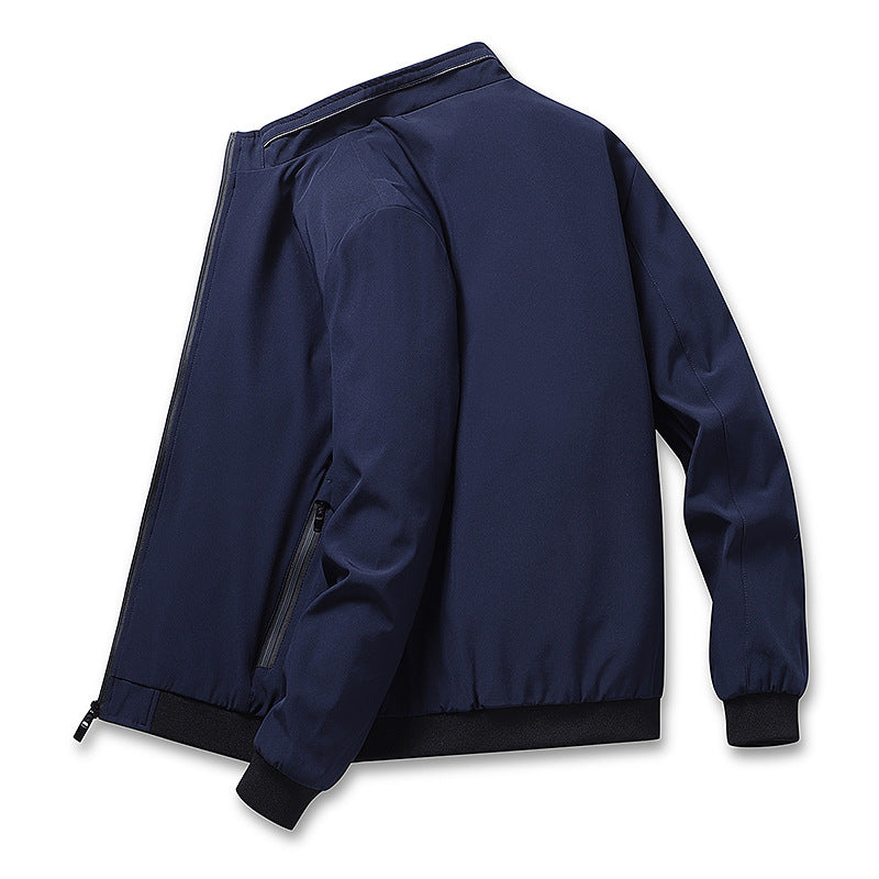 Herren sportliche Übergangsjacke mit hohem Kragen und funktionalem Reißverschluss Echoarchiv