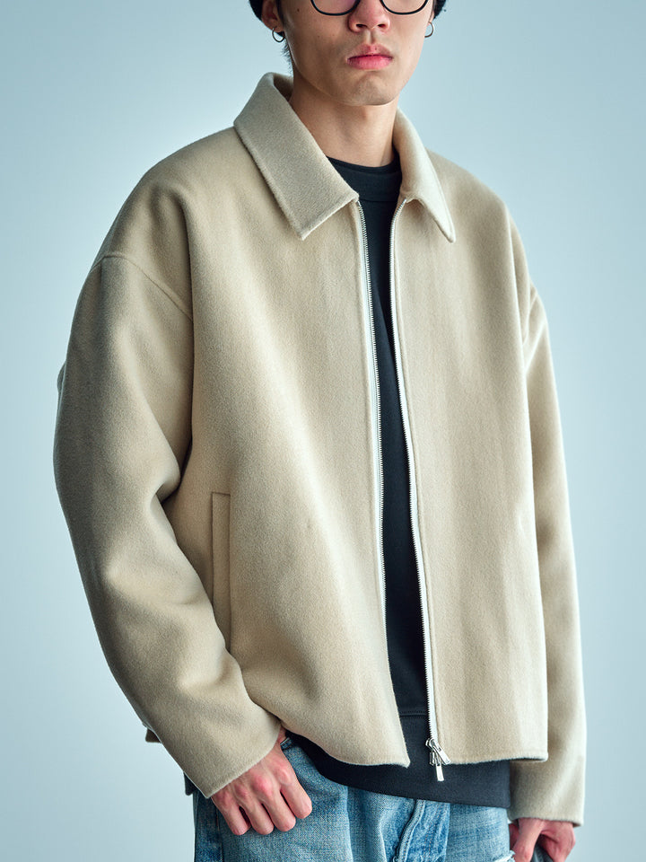 Herren Wolljacke mit Reißverschluss und weiter Passform Echoarchiv