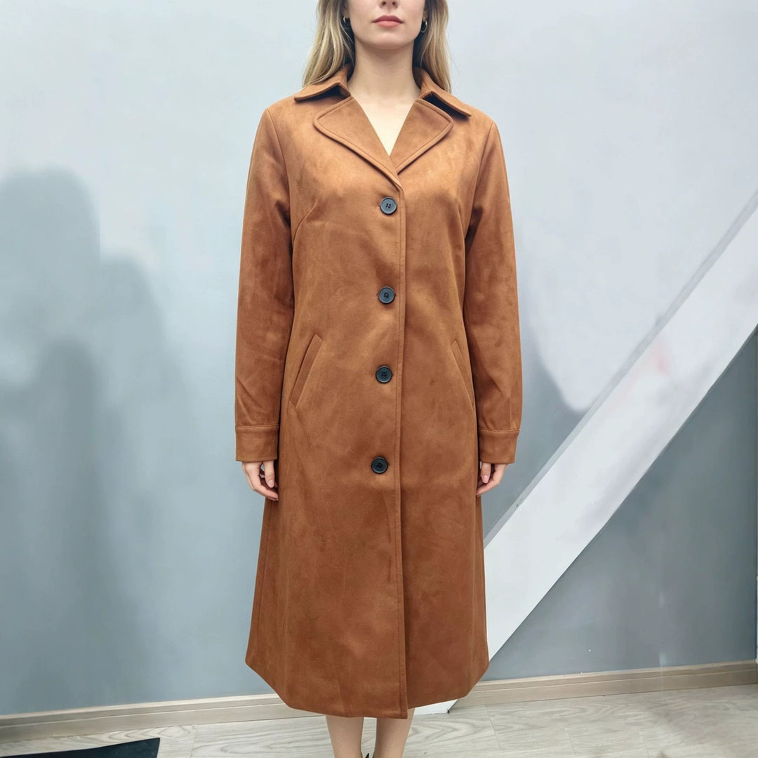 Damen langer Veloursimitat-Mantel mit klassischem Revers, markanter Knopfleiste und schrägen Eingrifftaschen – Montévia
