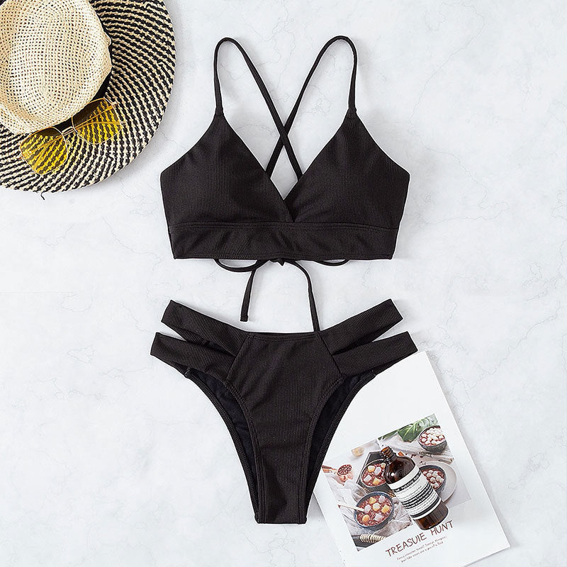 Damen Bikini-Set mit raffinierten Rückenschnürungen Echo Archiv