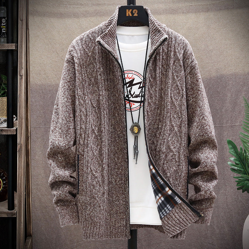 Herren Strickjacke mit Kunstlederdetails und hohem Kragen Echoarchiv