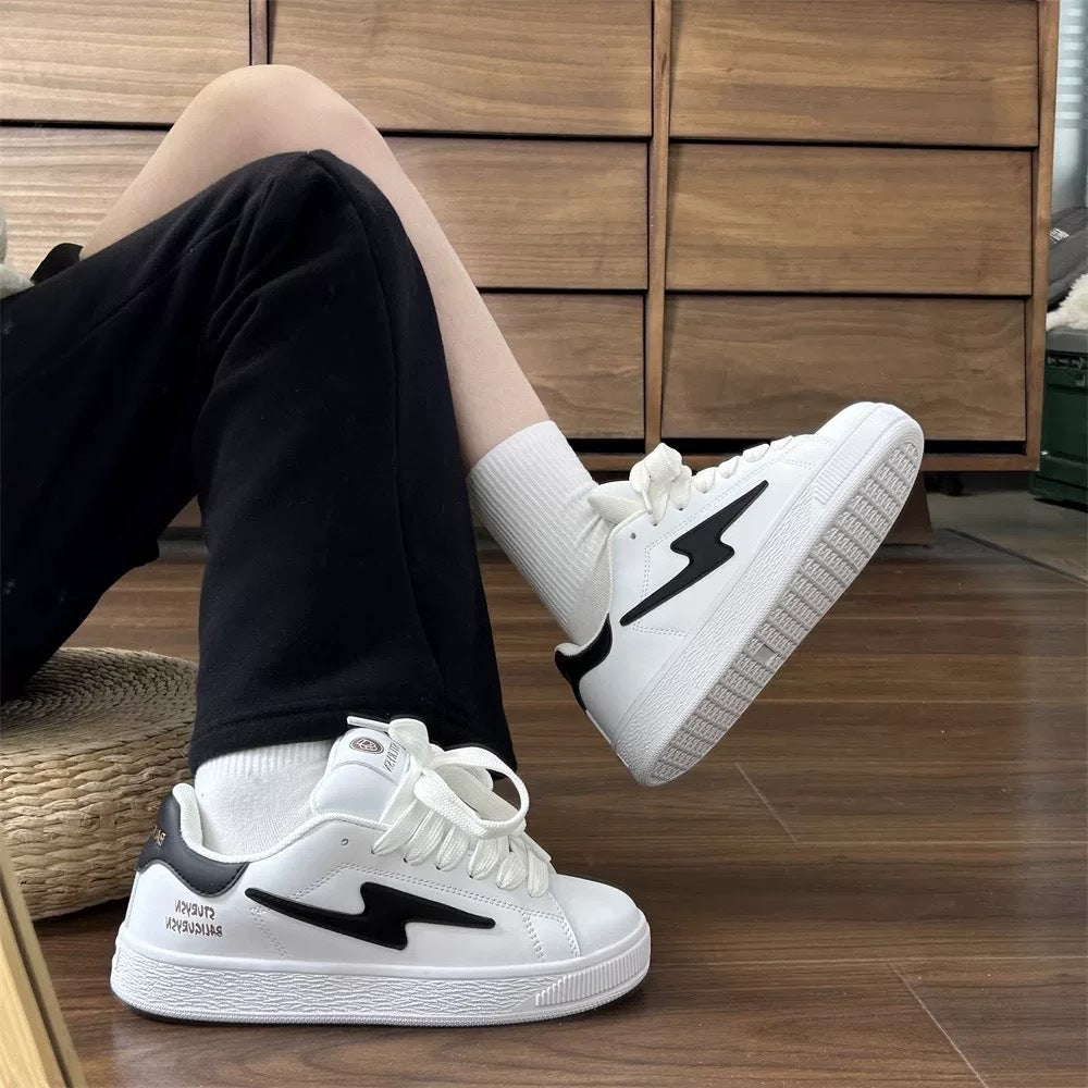 Damen Sneakers im sportlichen Design mit gepolsteter Innensohle Echo Archiv