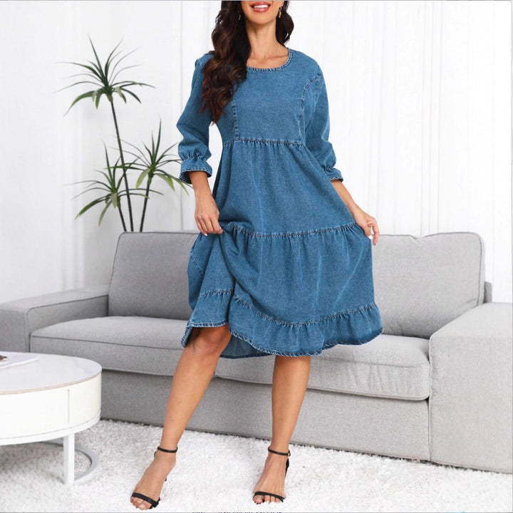 Damen Stufenvolant-Denim-Midikleid mit halblangen Ärmeln und geraffter Empire-Taille Echo Archiv
