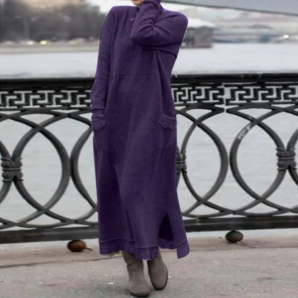 Damen nan langes Strickmaxikleid mit Seitenschlitzen und aufgesetzten Taschen Echo Archiv