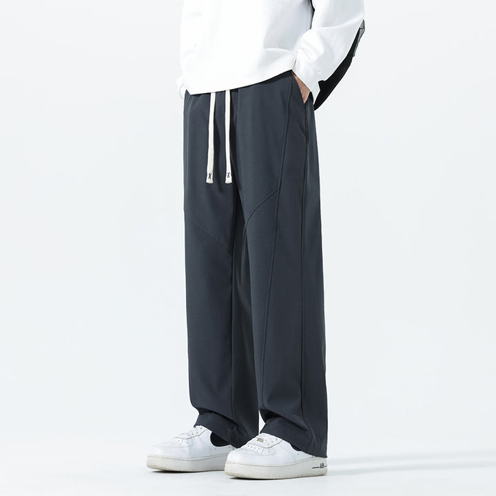 Herren Weite Relaxed‑Fit Freizeithose mit Tunnelzugbund und Teilungsnähten Echo Archiv