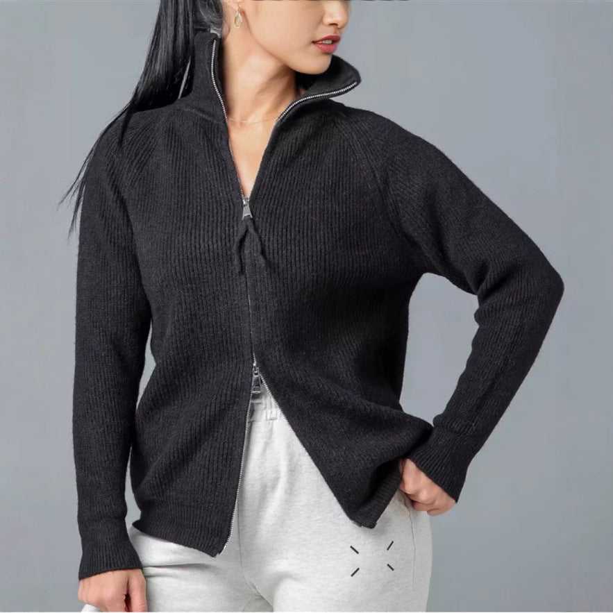 Damen Strickjacke mit hohem Kragen und Reißverschluss Echoarchiv