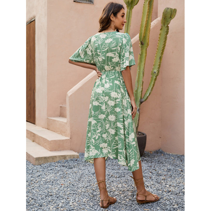 Damen Sommerliches Midikleid mit verspielten Rüschendetails und V-Ausschnitt Echo Archiv