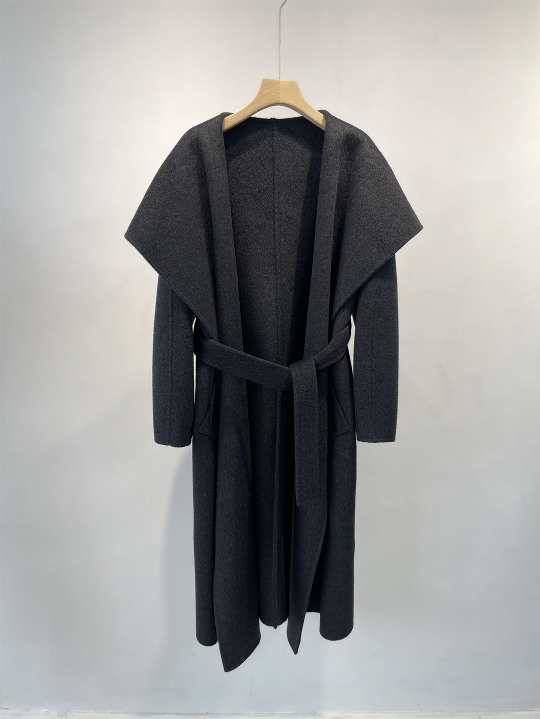 Damen Eleganter Drapierter Langmantel Echoarchiv
