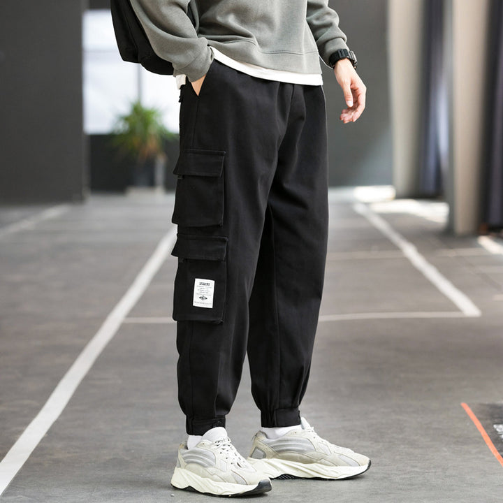 Herren nan Cargo-Joggerhose mit mehreren aufgesetzten Taschen, elastischem Bund und gekräuselten Knöcheln Echo Archiv