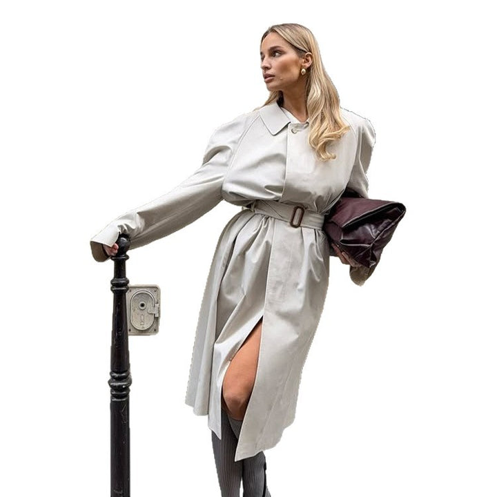 Damen Midilanger Trenchcoat im Cocoon‑Cut mit Bindegürtel und Raglanärmeln Echoarchiv