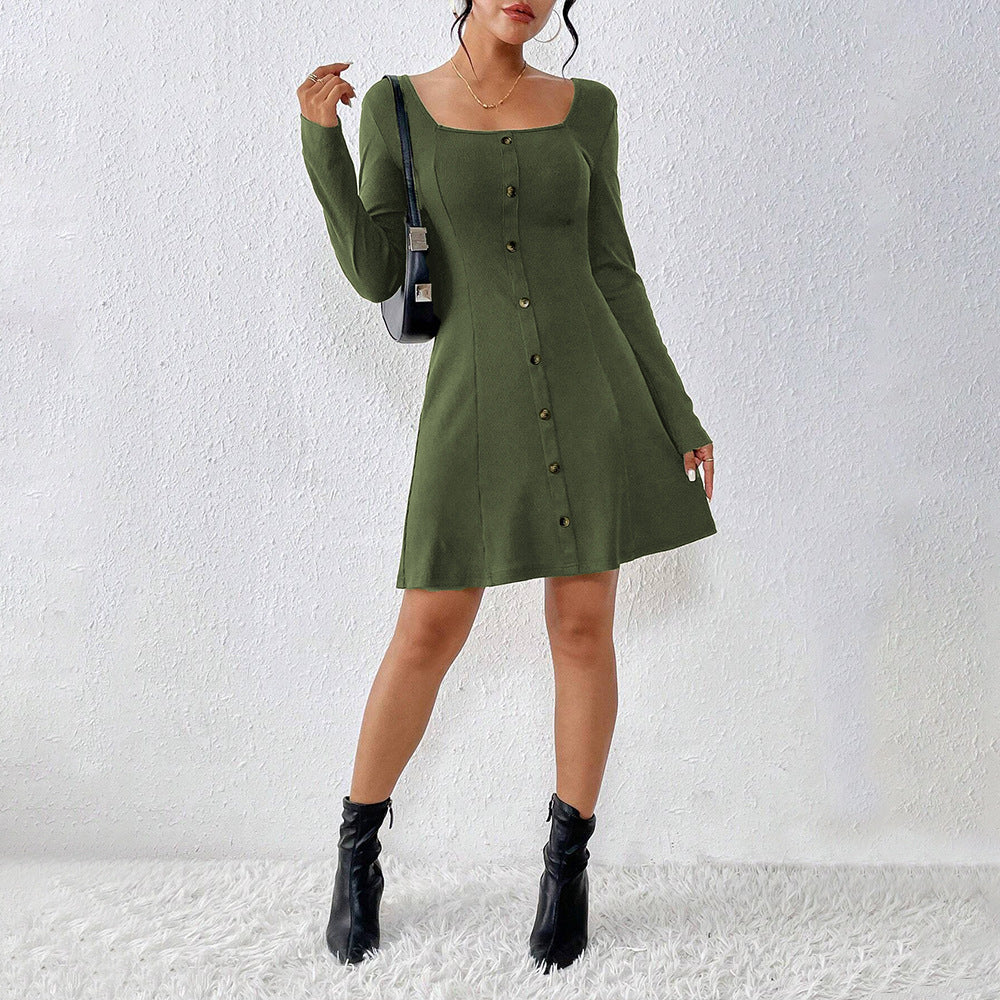 Damen ausgestelltes Strick‑Korsagenkleid mit durchgehender Knopfleiste, Square‑Neck und figurformenden Teilungsnähten – Élara