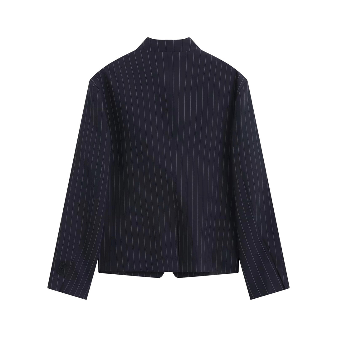 Damen Asymmetrischer Kurzblazer mit Stehkragen und verdeckter Knopfleiste Echo Archiv