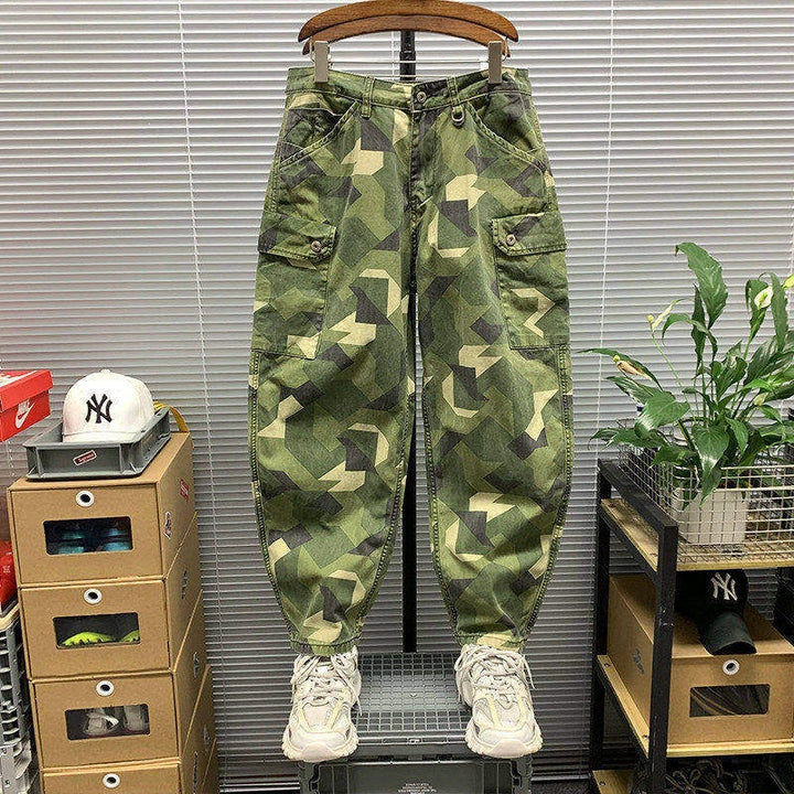 Herren Cargo-Hose mit Camouflage-Muster Echoarchiv