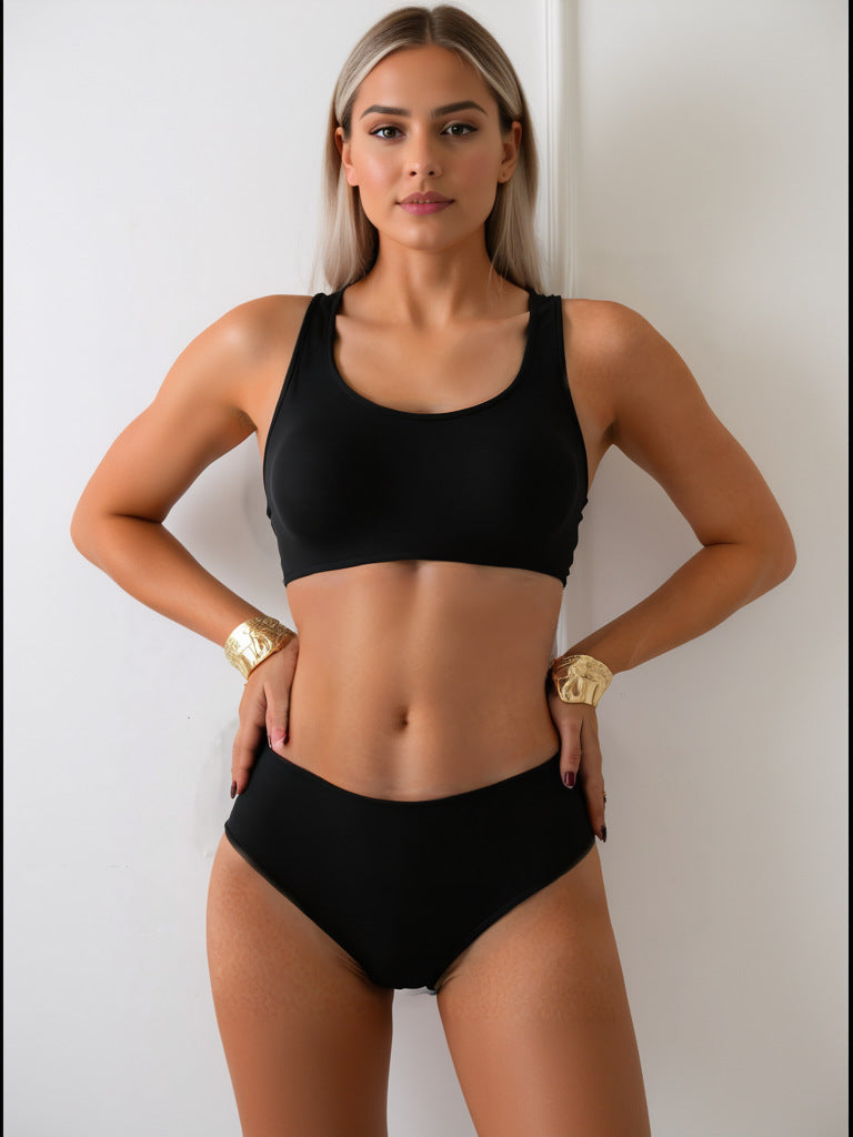 Damen Sportlicher Bikini mit körperbetontem Schnitt Echo Archiv