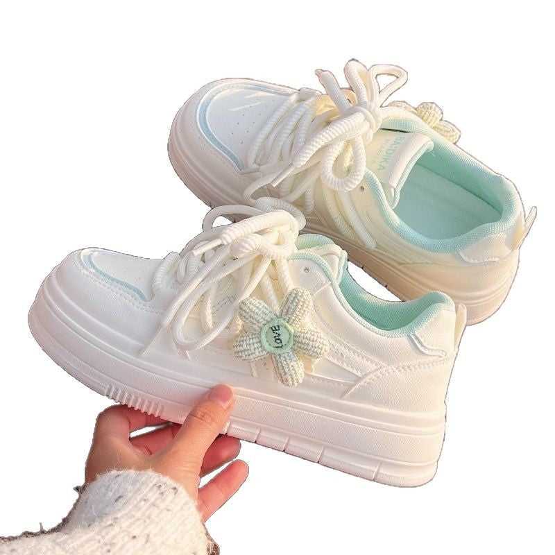 Damen Sportliche Sneakers mit floralem Applikationsdesign und atmungsaktiver Sohle Echo Archiv