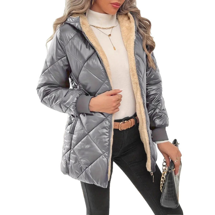 Damen Steppjacke mit Teddyfutter und Kapuze – Célinea