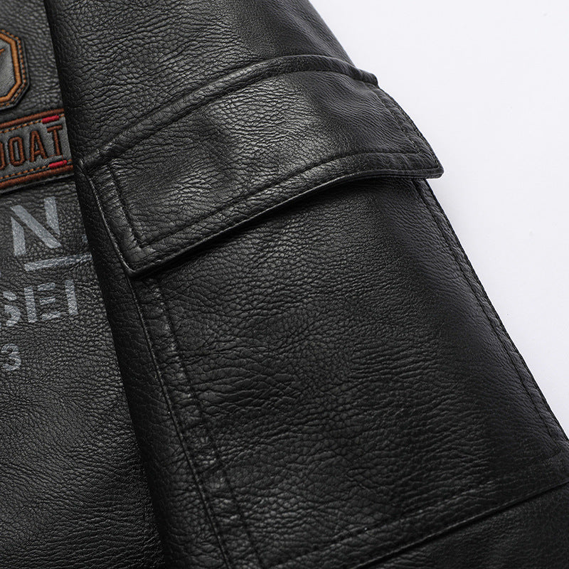 Herren Pilotenjacke aus Kunstleder mit Emblem-Patches, Pattentaschen und Rippbündchen Echo Archiv