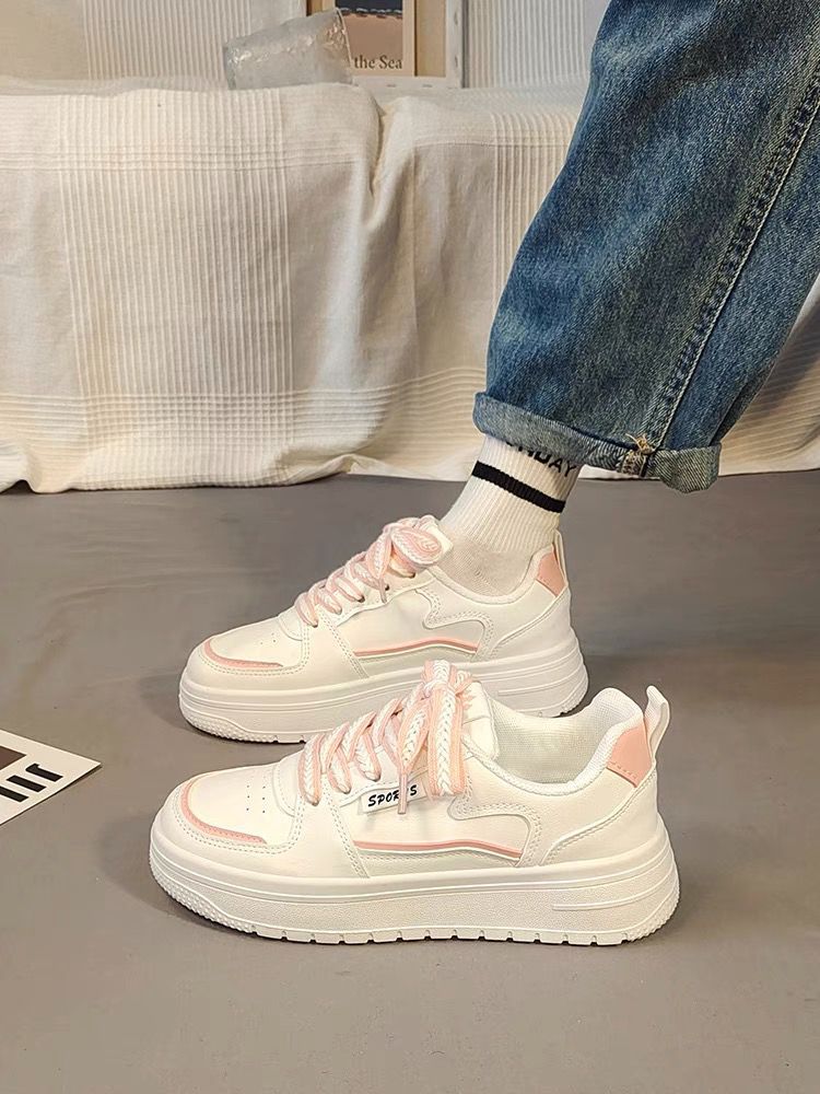 Damen Sportliche Sneakers mit modischer Plateau-Sohle und dämpfendem Komfort Echo Archiv