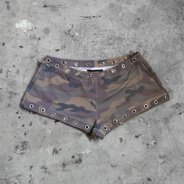 Damen Camouflage Shorts mit dekorativen Ösen Echo Archiv