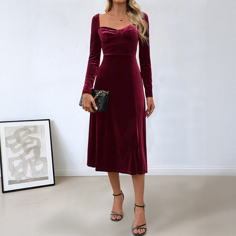 Damen Elegantes Samt-Midikleid mit Schulterpolstern und Schlitz Echo Archiv