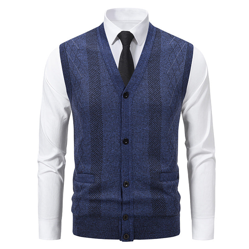 Herren Strickjacke mit klassischem V-Ausschnitt und feinem Zopfmuster Echoarchiv