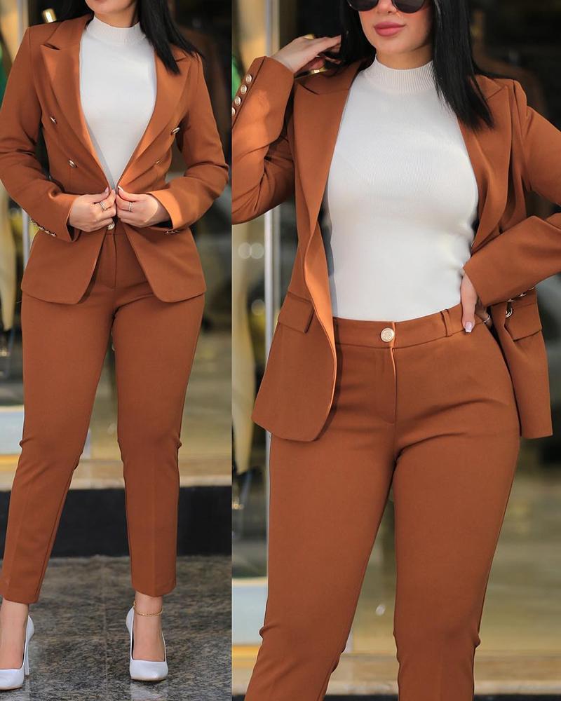 Damen Elegantes Anzug-Set mit tailliertem Blazer und schmalen Hosen Echoarchiv