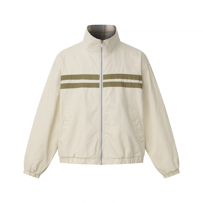 Unisex Kurz geschnittene kastige Blousonjacke mit Stehkragen, doppeltem Streifendetail und kariertem Innenfutter Echo Archiv