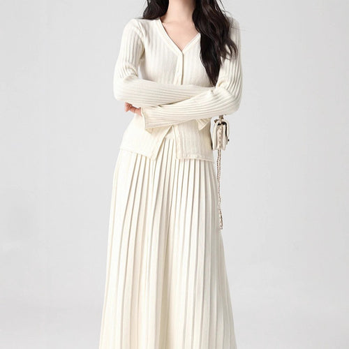 Damen Feines Strick-Set mit V-Ausschnitt Cardigan und plissiertem Maxirock Echoarchiv