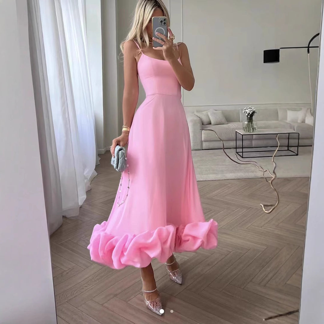 Damen Midi-Kleid mit zarten Spaghetti-Trägern und voluminösem Rüschensaum Echo Archiv
