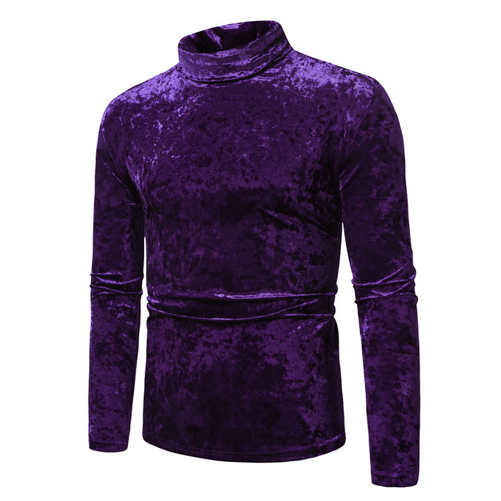Herren Eleganter Rollkragenpullover aus weichem Samtstoff Echoarchiv