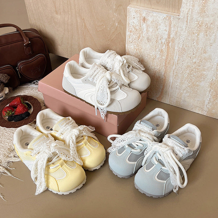 Damen Sneaker mit romantischem Spitzen-Schnürsystem Echo Archiv