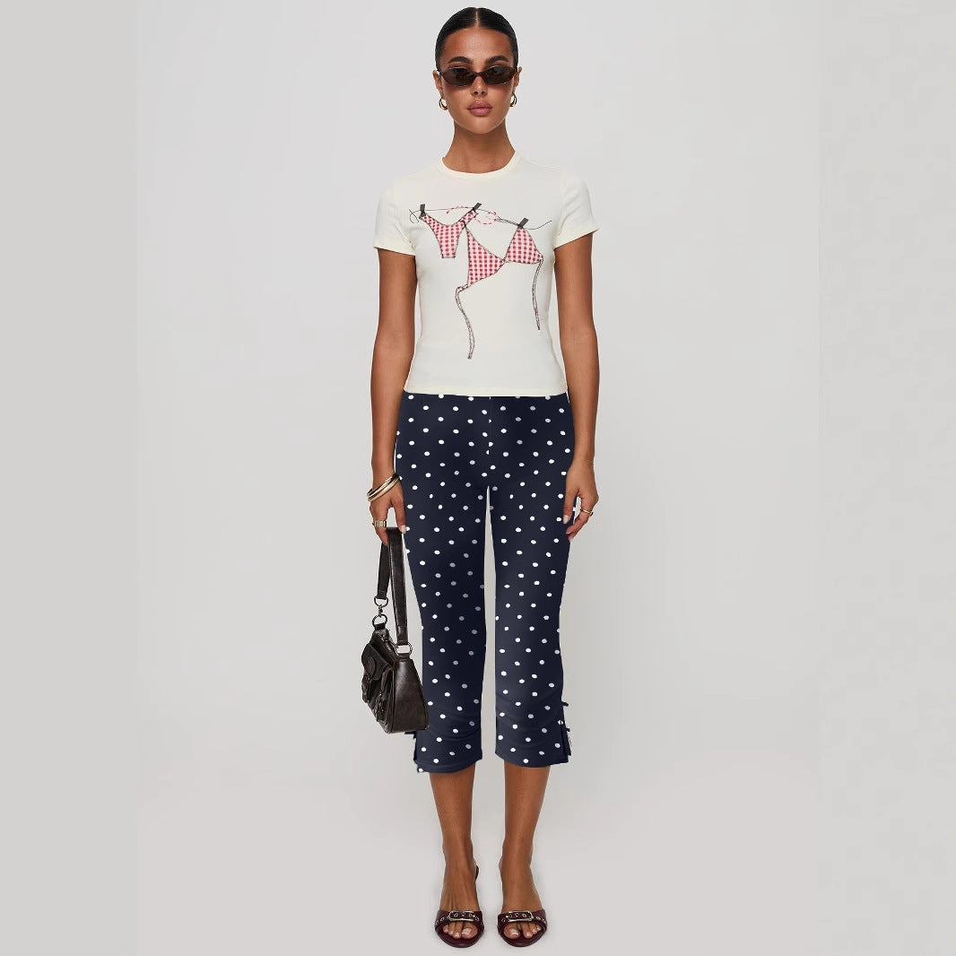 Damen T-Shirt mit kreativem Druck und figurbetontem Schnitt Echo Archiv